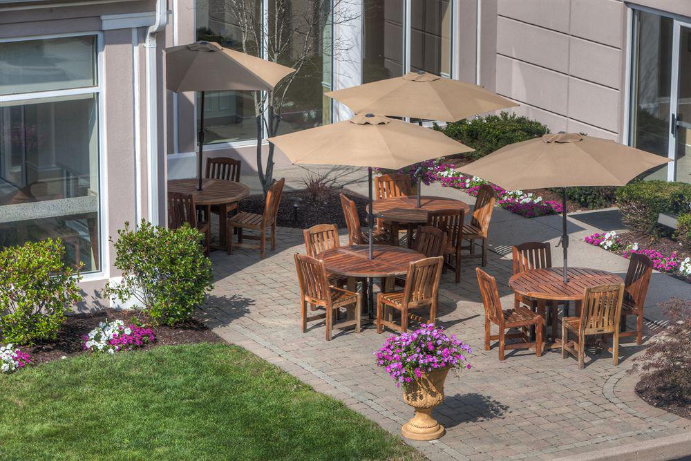 Hilton Garden Inn Norwalk Kültér fotó