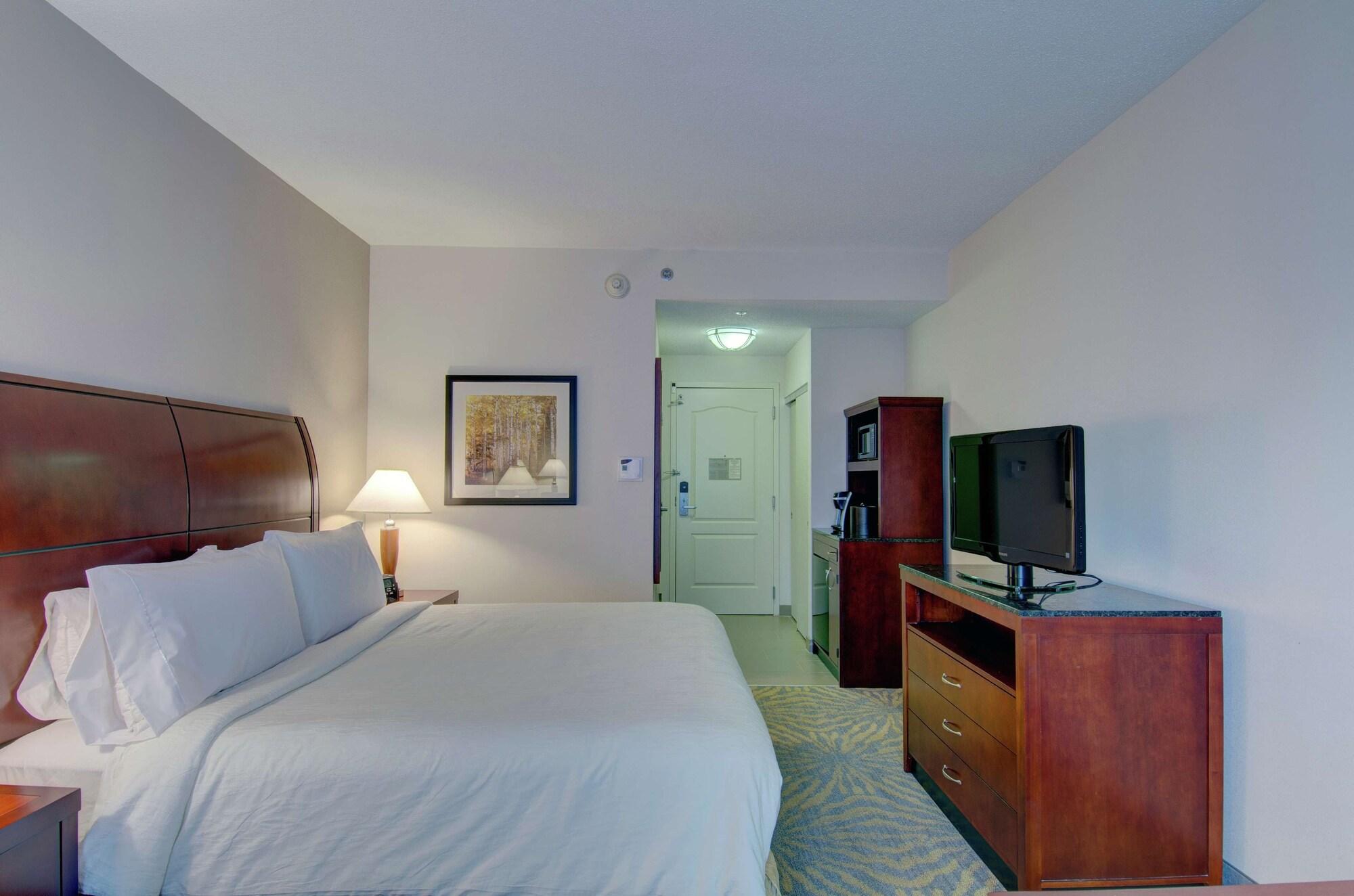 Hilton Garden Inn Norwalk Kültér fotó