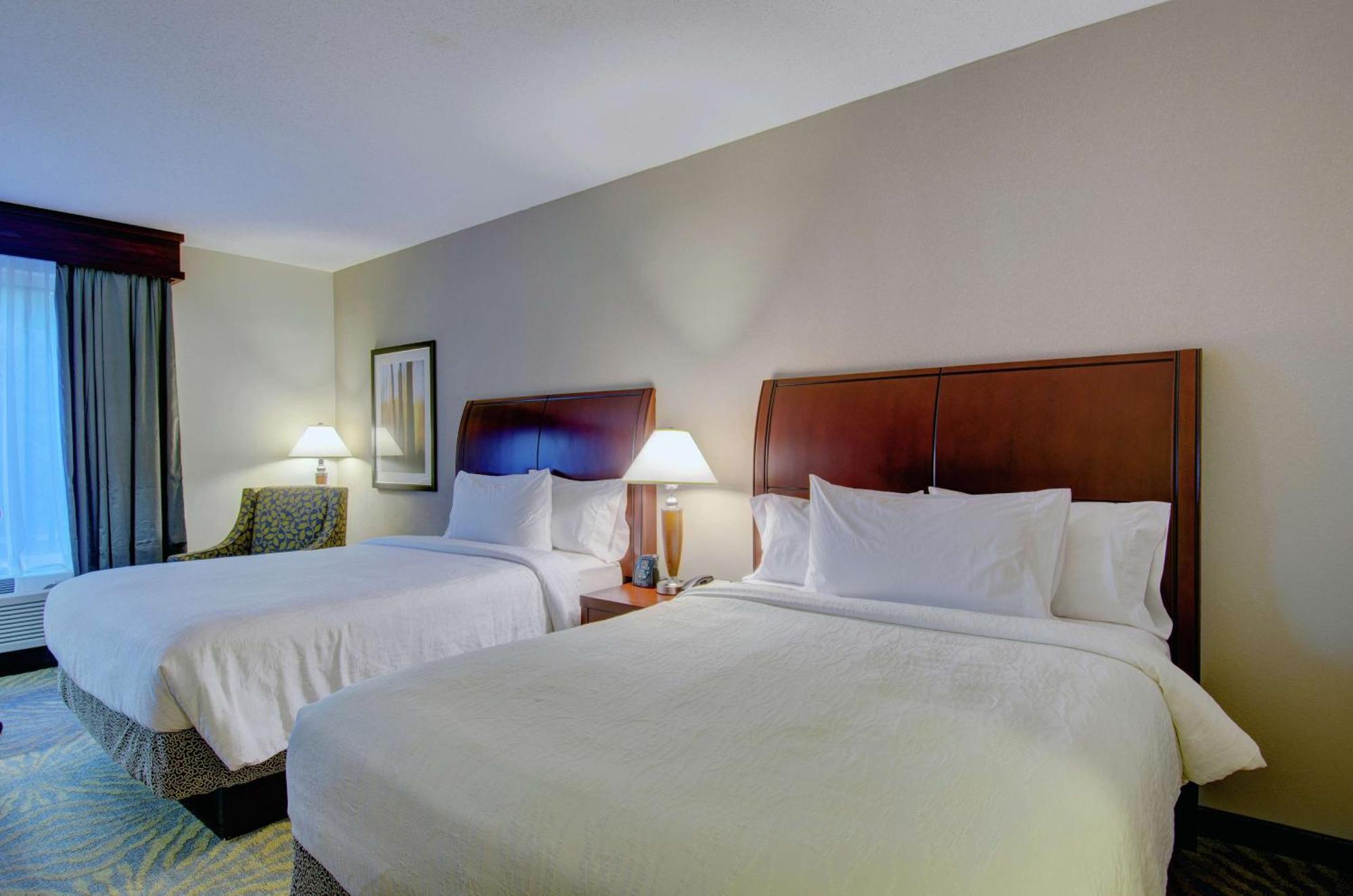 Hilton Garden Inn Norwalk Kültér fotó