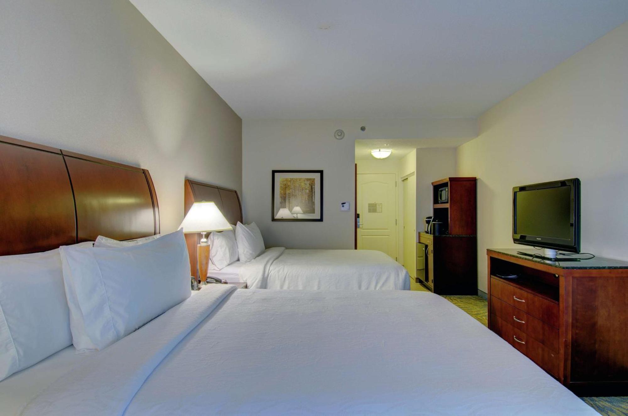 Hilton Garden Inn Norwalk Kültér fotó
