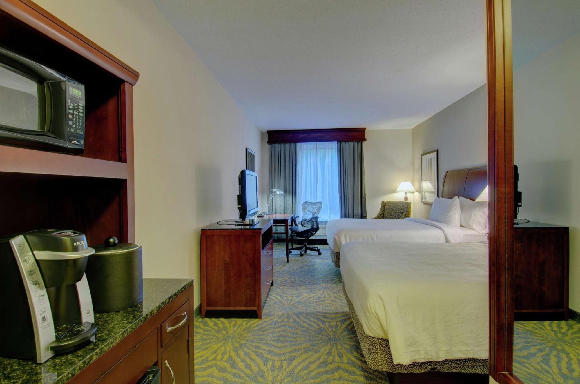 Hilton Garden Inn Norwalk Kültér fotó