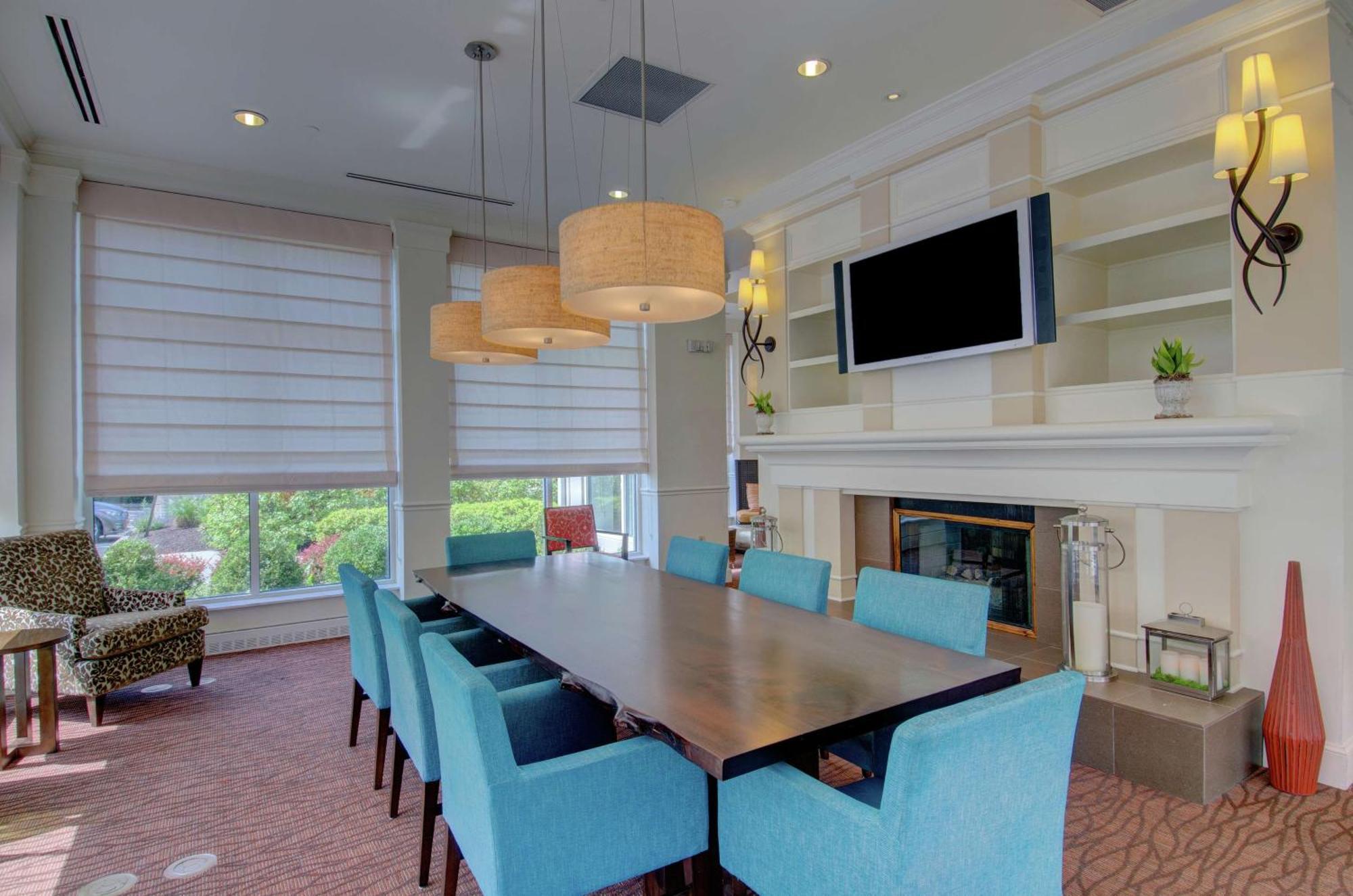 Hilton Garden Inn Norwalk Kültér fotó